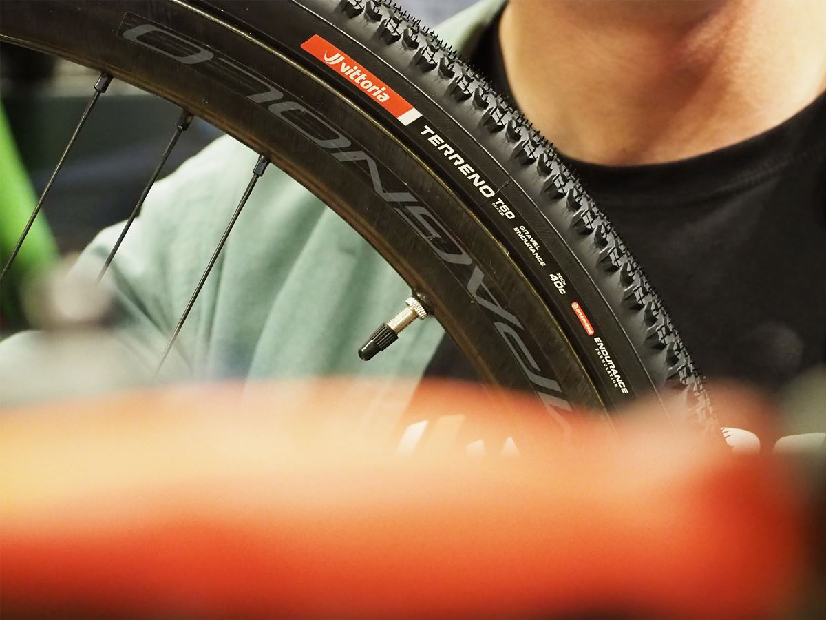 vittoria Airliner gravel